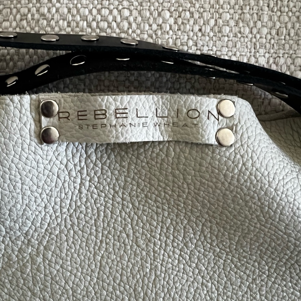 Rebellion Cream and Black leather wristlet with silver grommets - Picture 3 of 8
